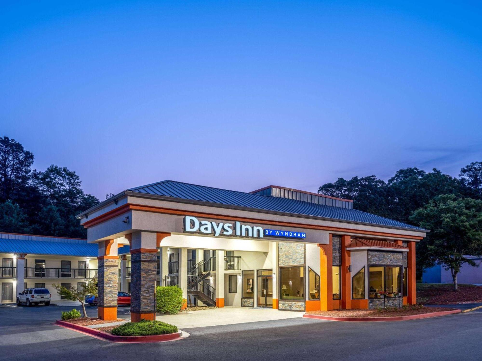 Days Inn By Wyndham Clemson Exterior foto